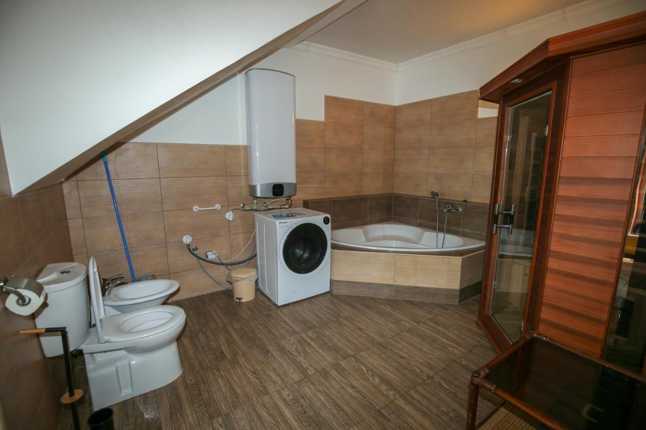 Villa Ametyst Štúrovo Екстериор снимка